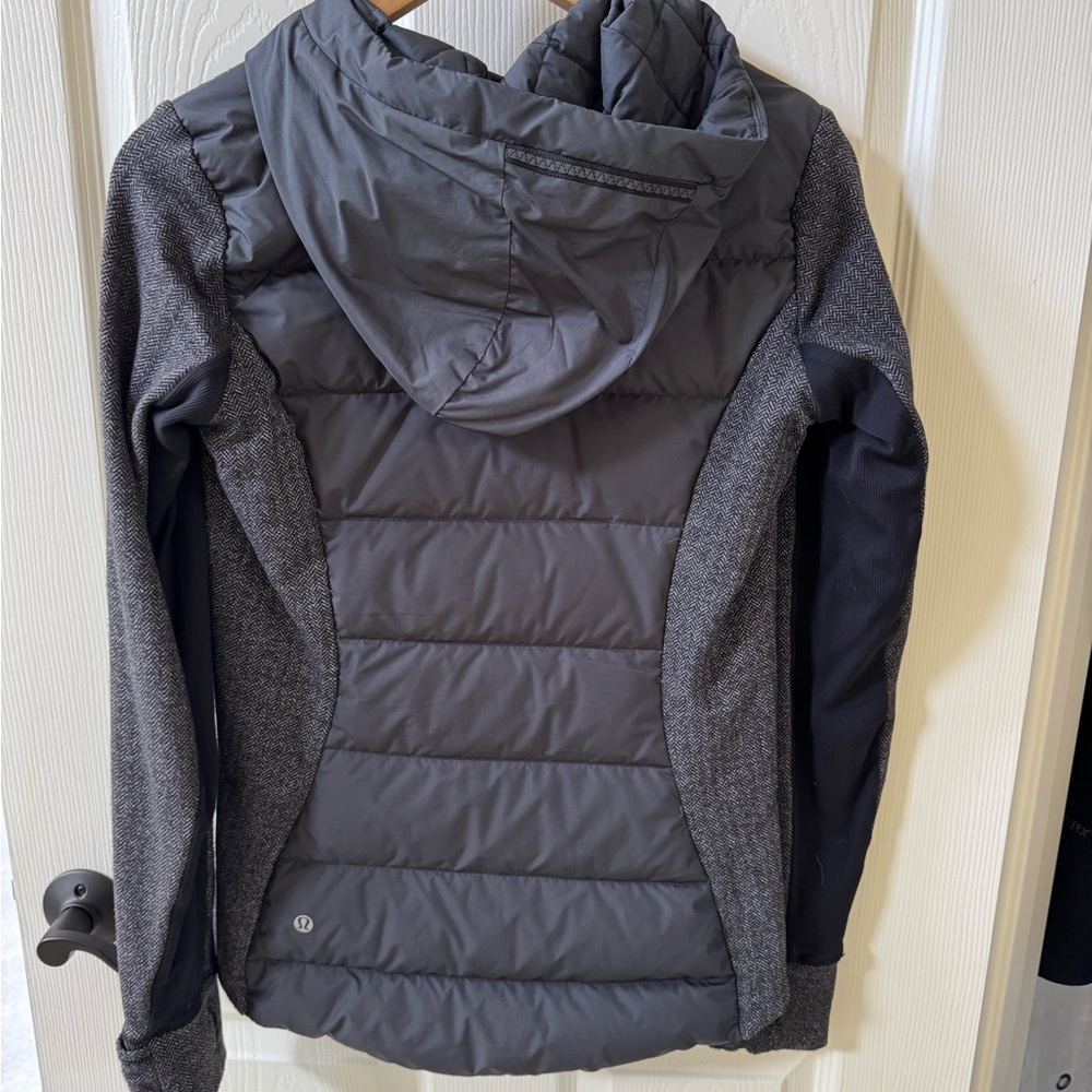 Lululemon Fluff Off Pullover Black/Heathered Herringbone Heathered Black, Size 4 - Picture 9 of 9